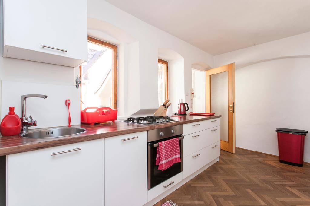 Royal View Apartments Prag Exterior foto