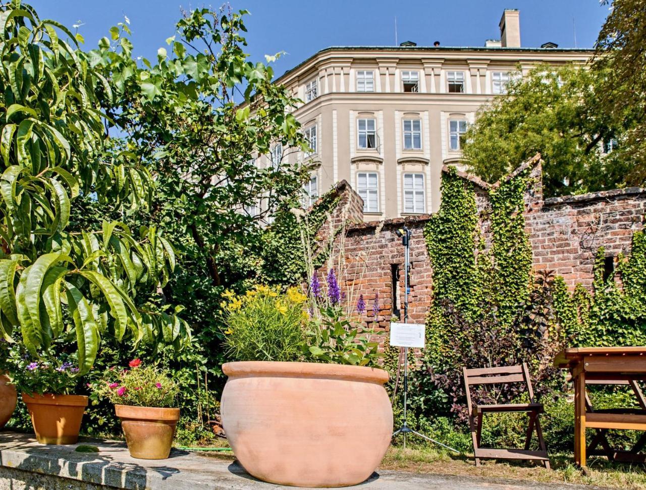 Royal View Apartments Prag Exterior foto