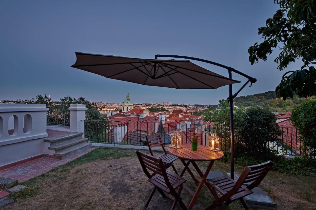 Royal View Apartments Prag Exterior foto