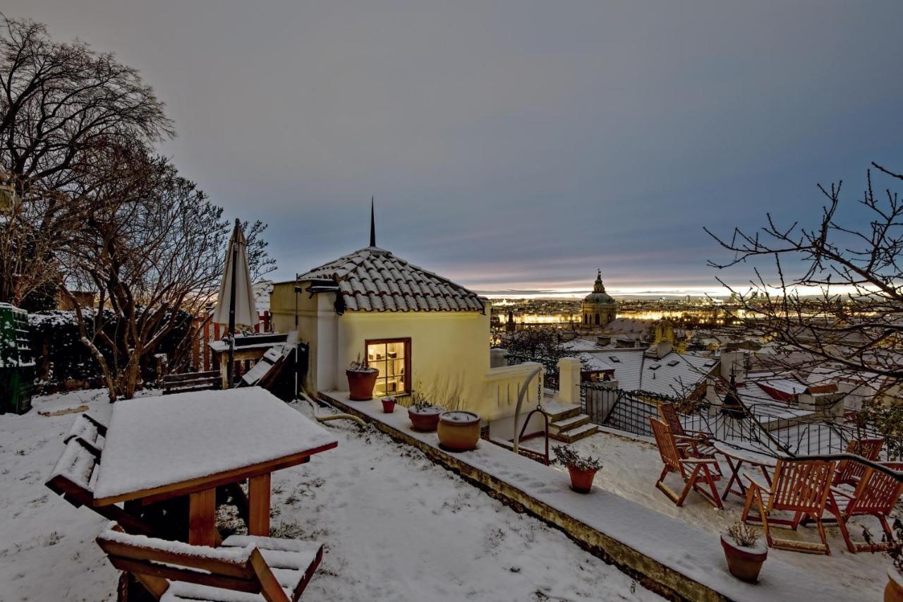 Royal View Apartments Prag Exterior foto