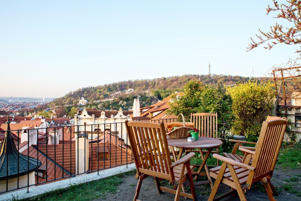 Royal View Apartments Prag Exterior foto