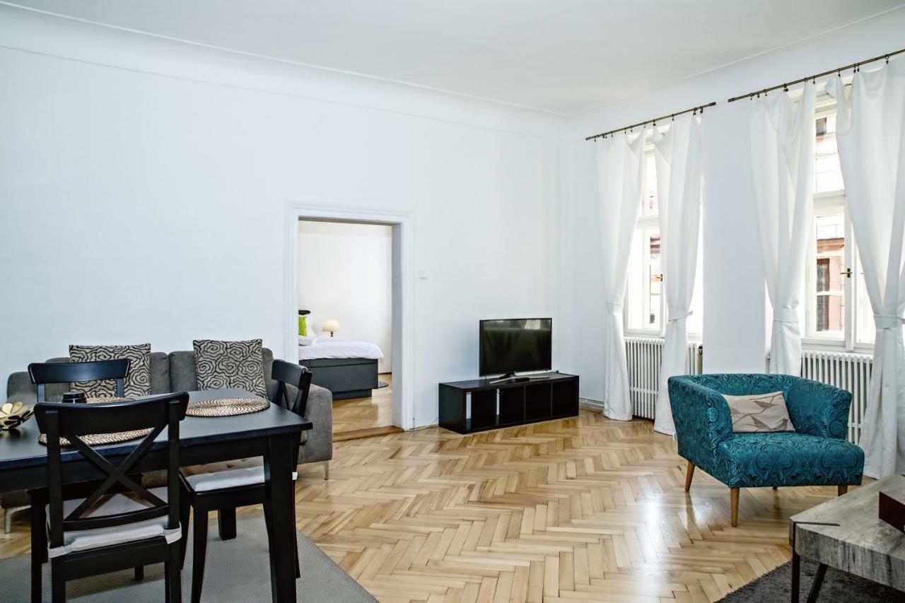 Royal View Apartments Prag Exterior foto